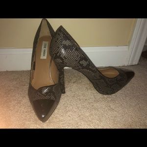 Steve Madden like new Size 8